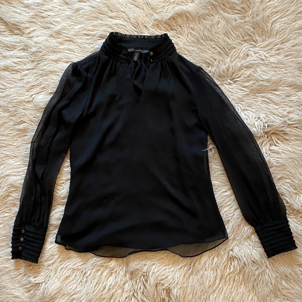 White House black market black long sleeve blouse size 0